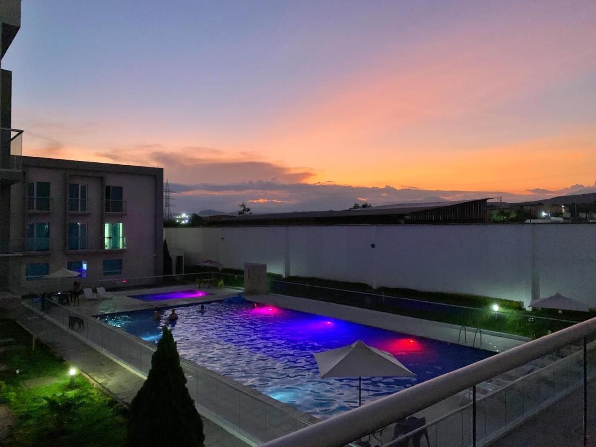 Hotel Las Olas Palermo เนย์บา ภายนอก รูปภาพ